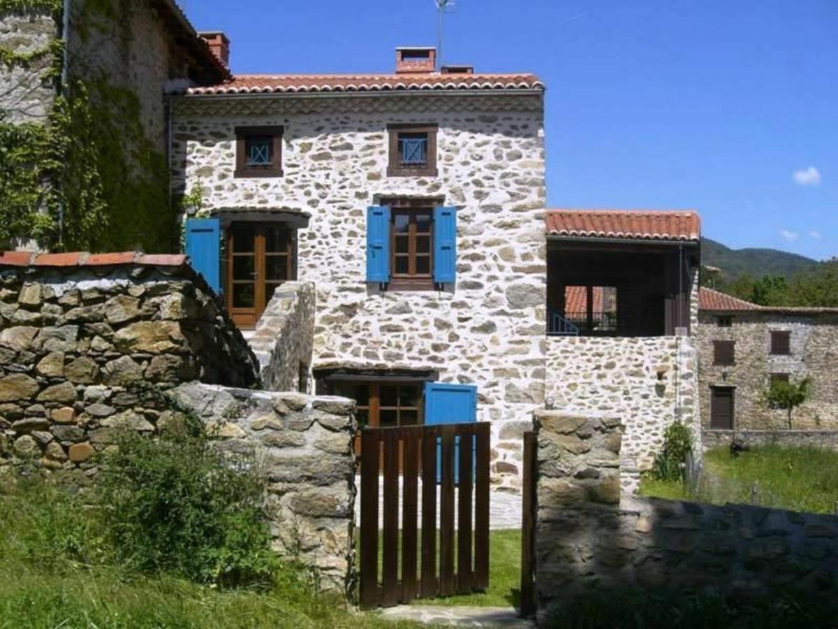 Maison De Caractere Avec Terrasse A 300M De L'Allier, Ideale Pour Peche, Detente Et Activites Familiales - Fr-1-582-208 Villeneuve-d'Allier Bagian luar foto